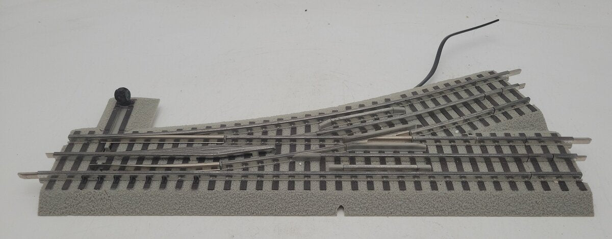 Lionel 6-12057 O O60 FasTrack Left Hand Remote Switch Turnout VG/Box