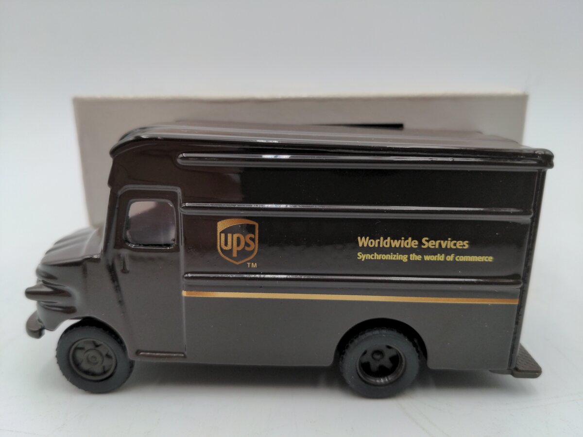 Corporate Express Diecast Worldwide Services UPS Truck EX/Box