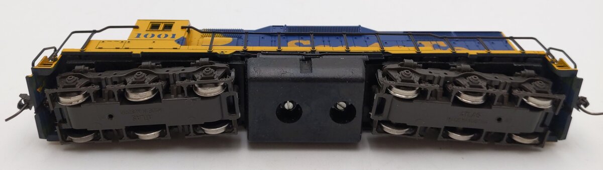 Atlas 7011 HO Scale Santa Fe SD35 Powered Diesel Locomotive #1001-DC VG/Box