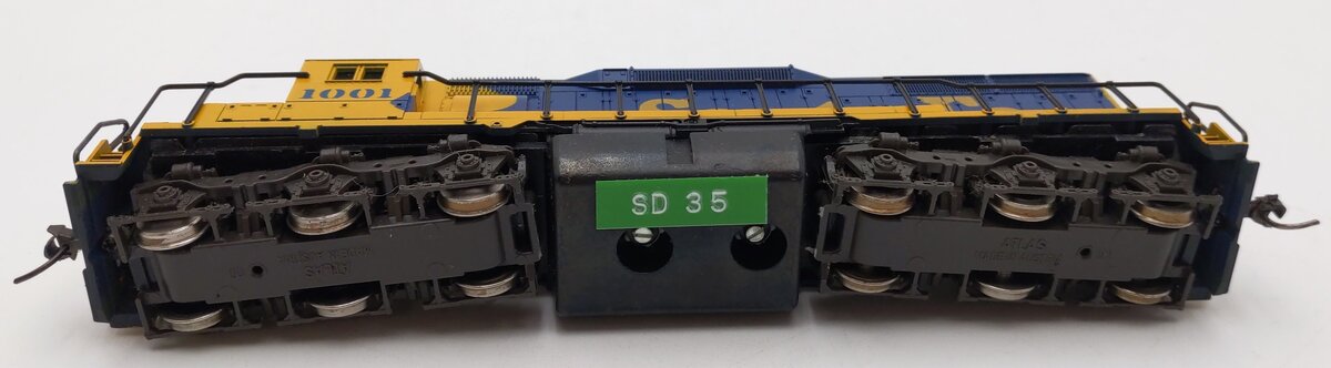 Atlas 7011 HO Scale Santa Fe SD35 Powered Diesel Locomotive #1001 EX/Box