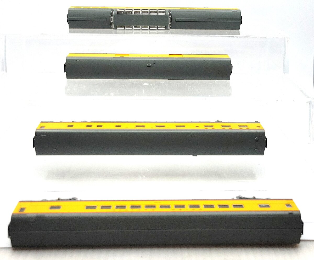 Kato 106-1101 N Scale Union Pacific 4-Car Passenger Set (Set B) EX/Box