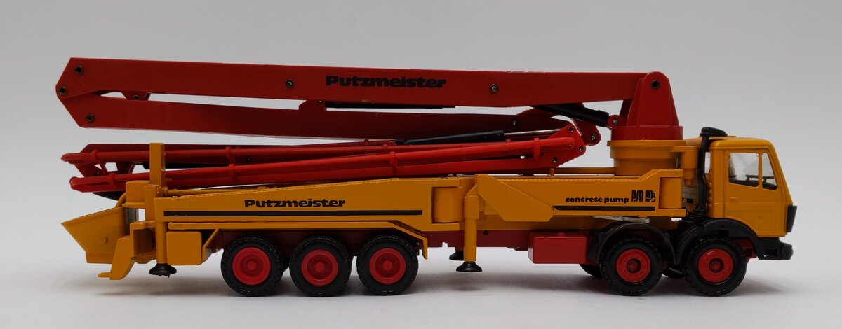 Conrad 1:50 Scale Diecast Mercedes-Benz Putzmeister BRF 52/5 Concrete Pump Truck EX/Box