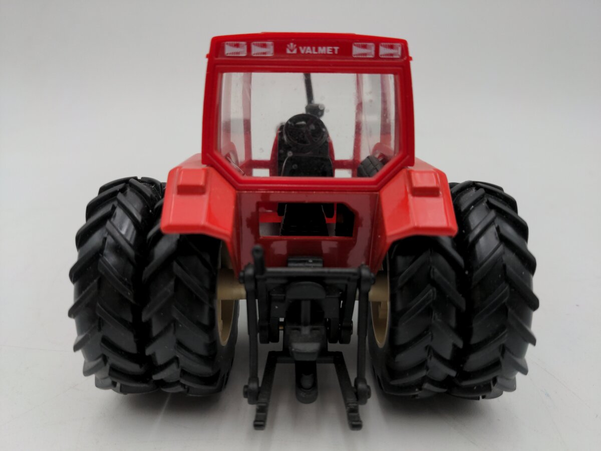 Joal 179 1:35 Scale Diecast Valmet 8 Wheel Farming Tractor EX
