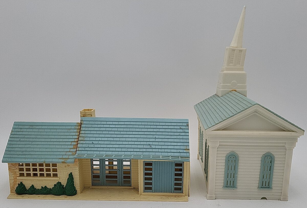 Plasticville O Scale Assorted Plastic Buildings [2] VG