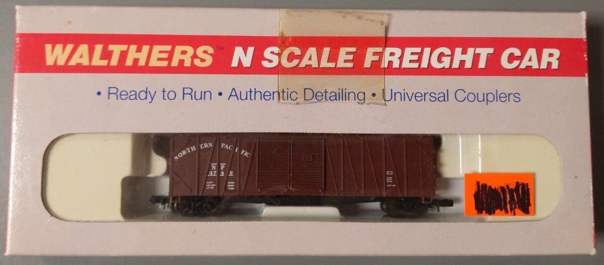 Walthers 932-8353 N Scale Northern Pacific 50' Double Door Auto Box Car #749 LN/Box