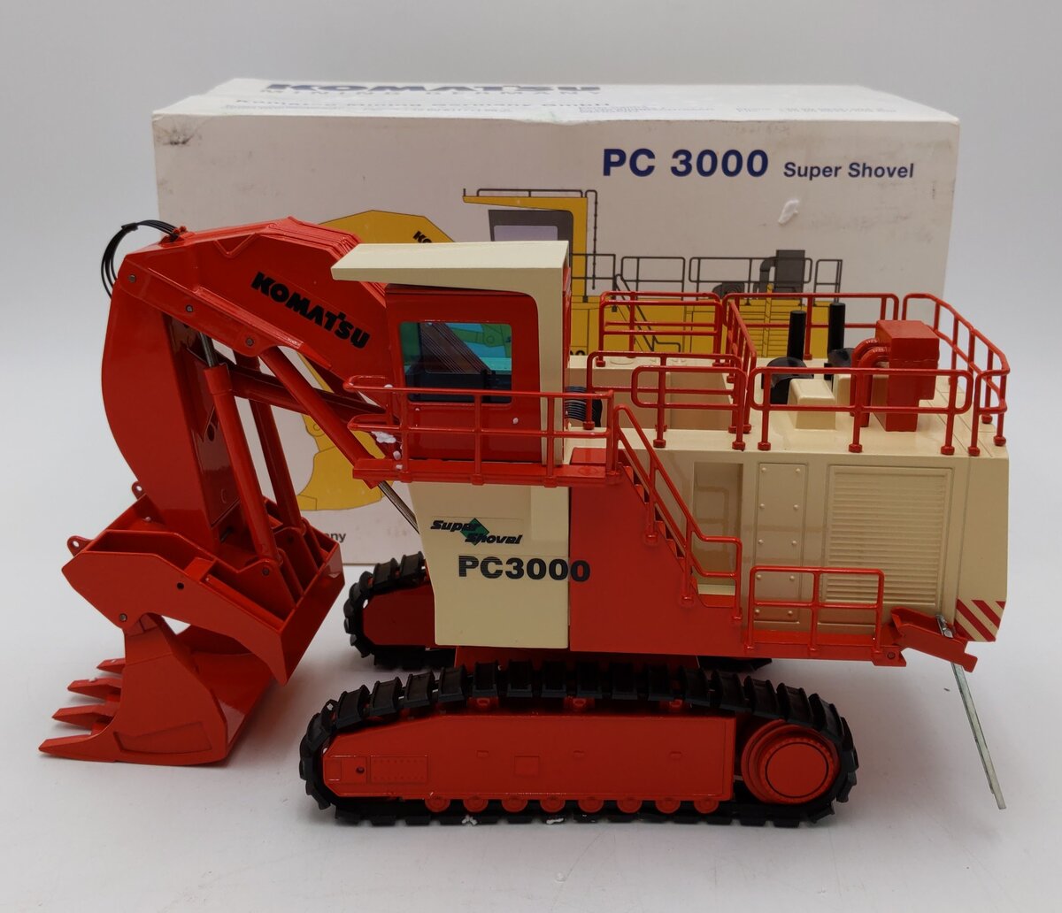 EMD Collectors 1:50 Scale Diecast EMDN089 Poclain 600 Shovel EX