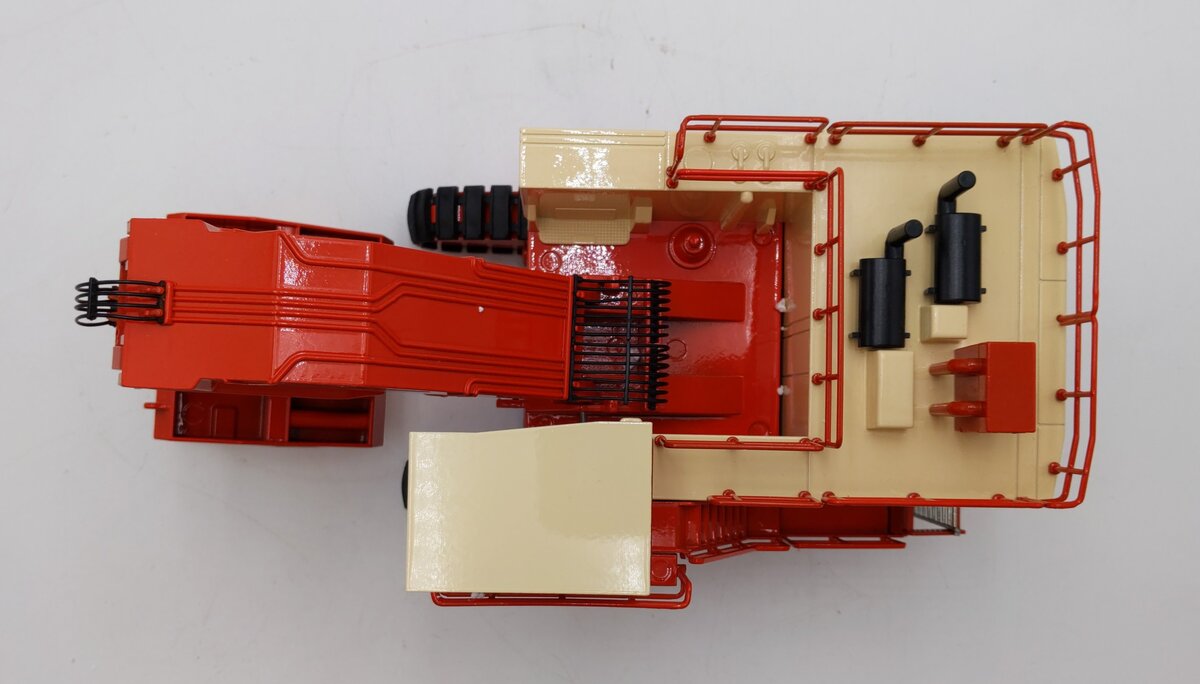 EMD Collectors 1:50 Scale Diecast EMDN089 Poclain 600 Shovel EX