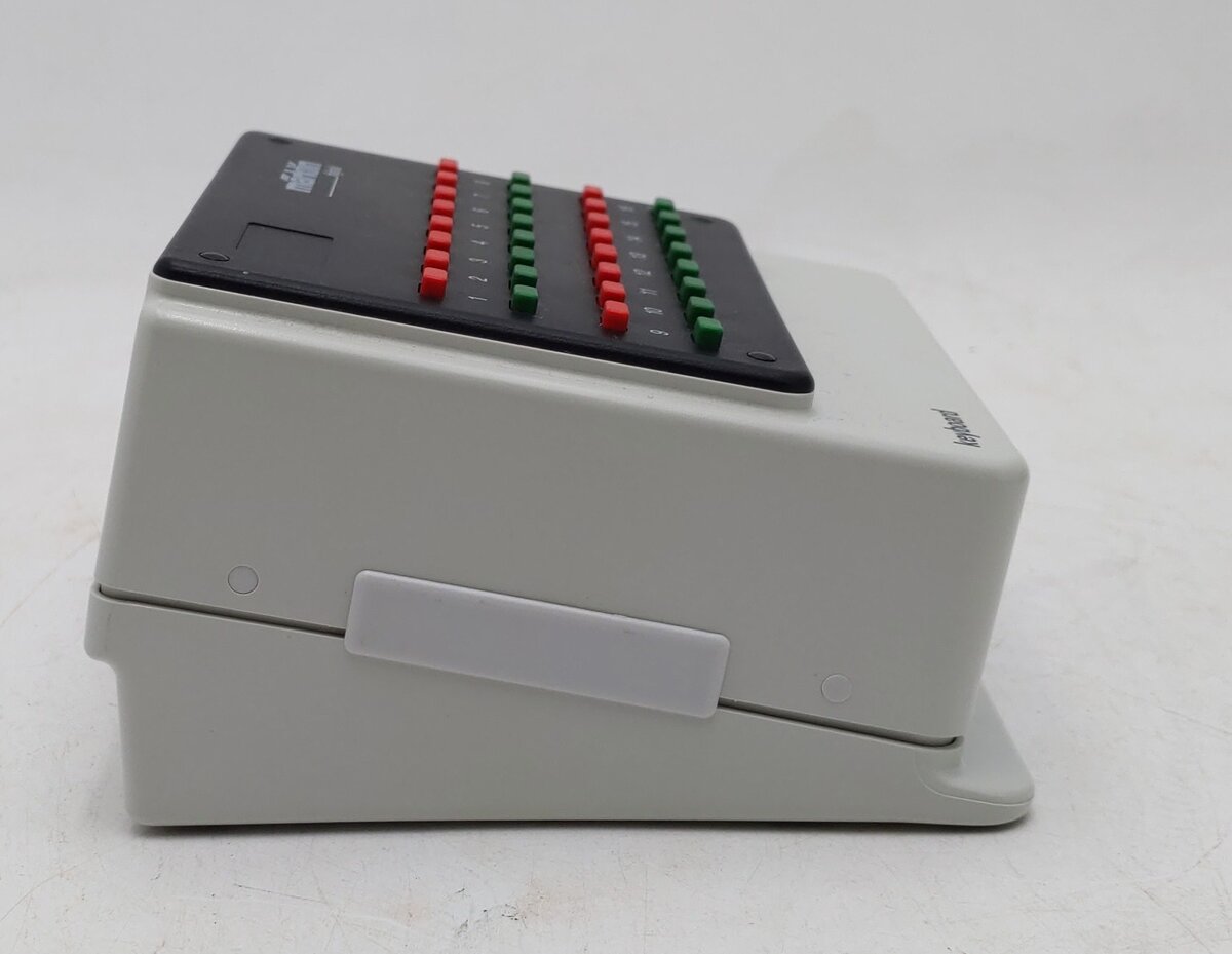 Marklin 6040 HO Scale Digital Keyboard Controller EX/Box