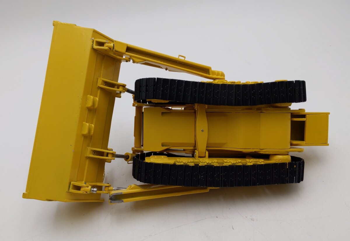 HiMoBo 1:50 Scale Diecast Komatsu D575 A2 SD Super Dozer