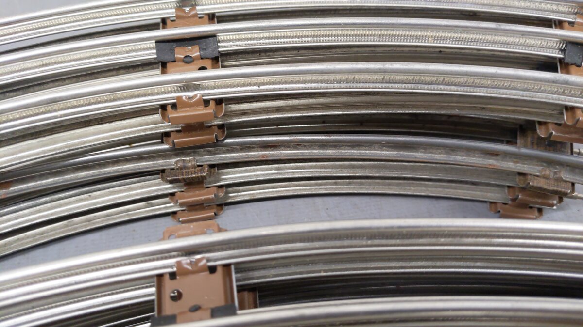 Lionel 6-65033 O-27 Regular Tubular Curved Track Section (16) VG