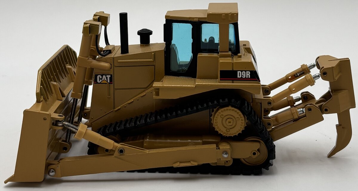 NZG 233 1:50 Scale CAT D9R Track-Type Tractor Diecast EX