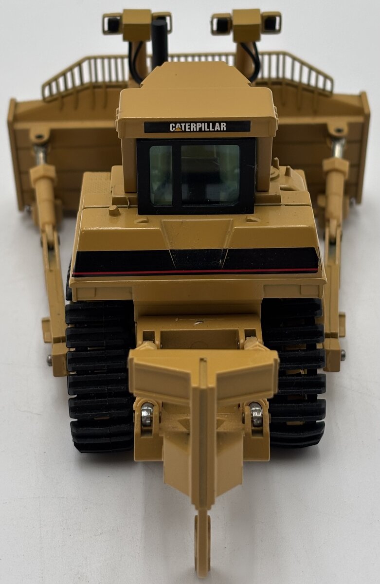 NZG 233 1:50 Scale CAT D9R Track-Type Tractor Diecast EX