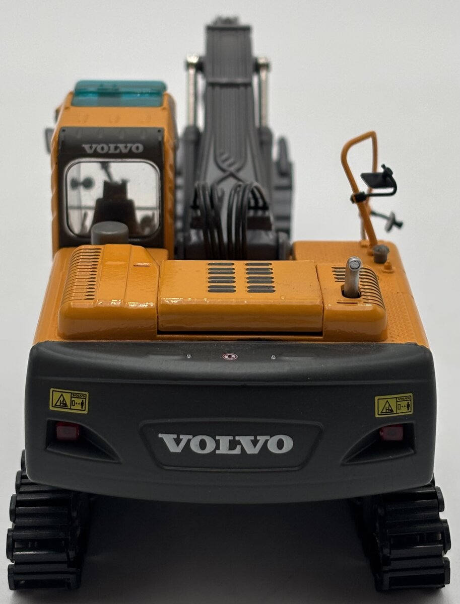 Motorart 13088 1:87 Diecast Volvo Excavator EC240B LC EX
