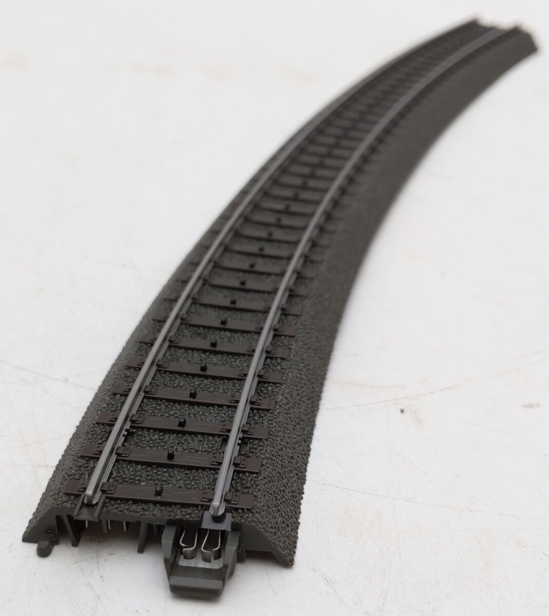 Marklin 24430 HO Scale 22-13/16" C Curved Track Sections (18) EX