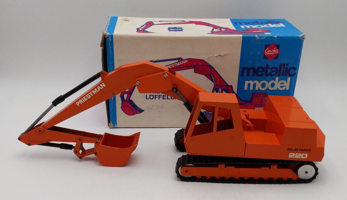 Gescha 477 Metallic Model 1:20 Scale Diecast Priestman Excavator/Box