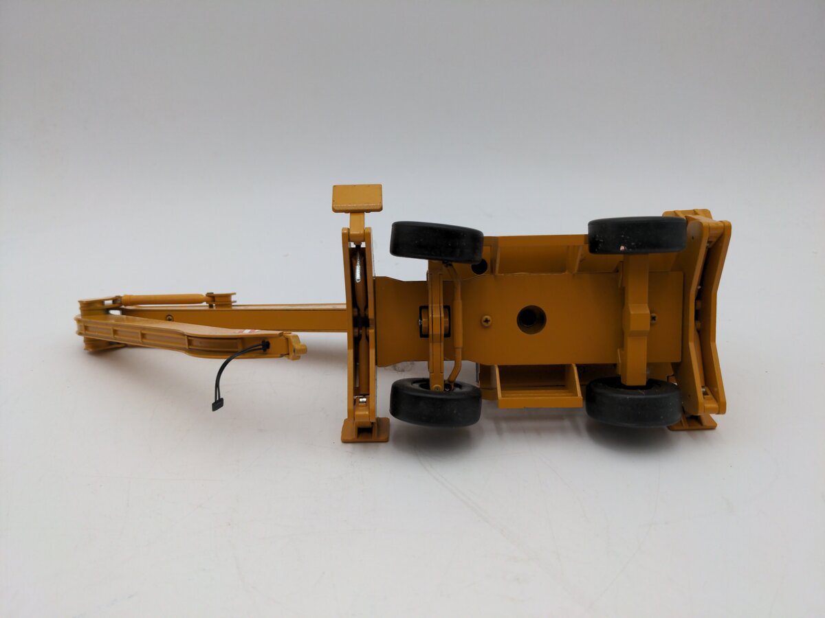 Conrad 2839 1:50 Scale Diecast Liebherr 954 Litronic Hydraulic Excavator/Box