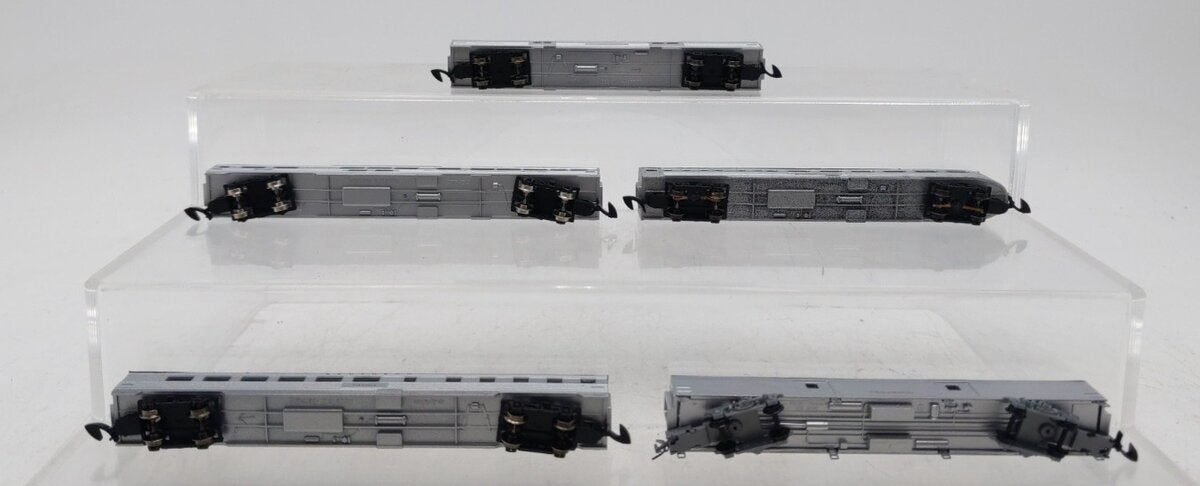 Marklin & Micro-Trains Z Scale Assorted Passenger Cars [5] EX