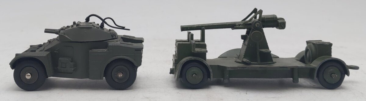 Dinky Toys 1/43 Diecast Vehicles: 161B, 814 [2] VG