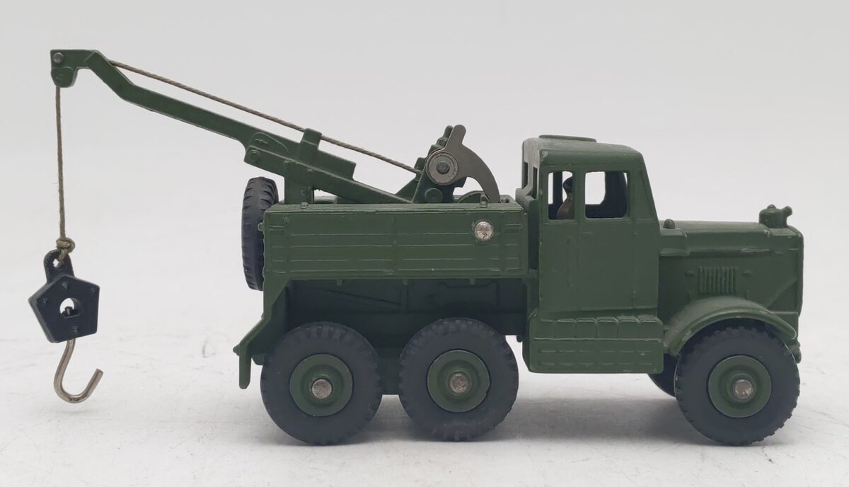 Dinky 661 1:48 Scale Diecast Recovery Tractor With Plastic Driver Inside EX