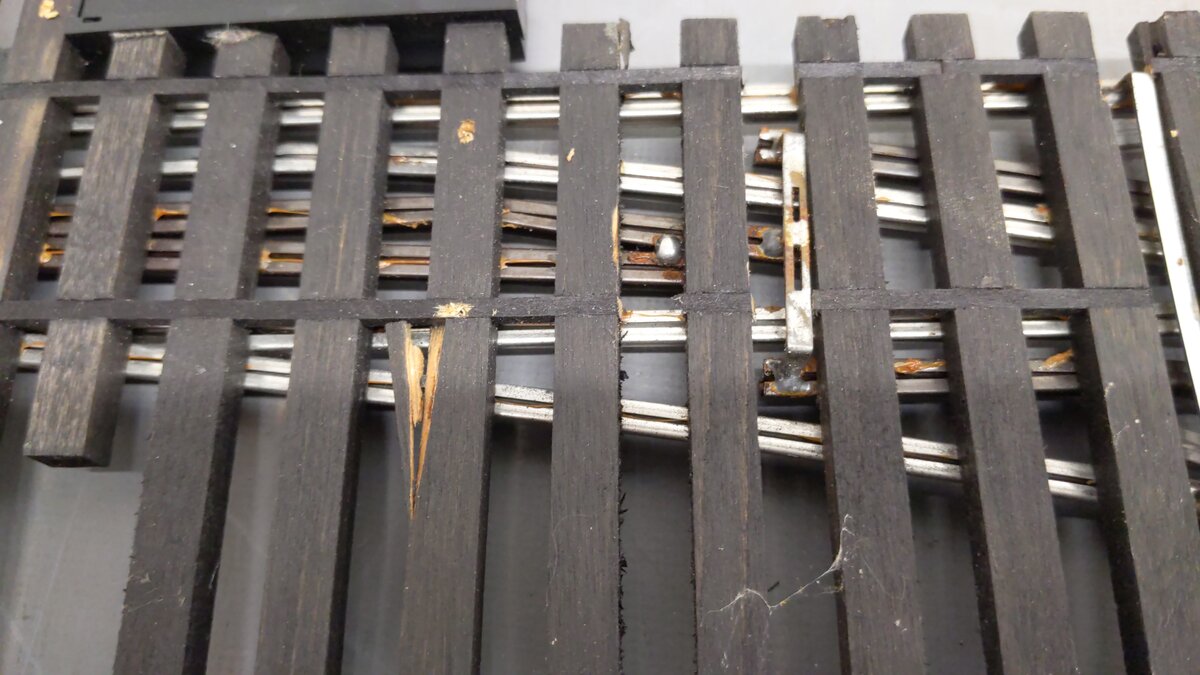 Ross 175M25 Double Crossover with Dz2500 Switch Turnout VG