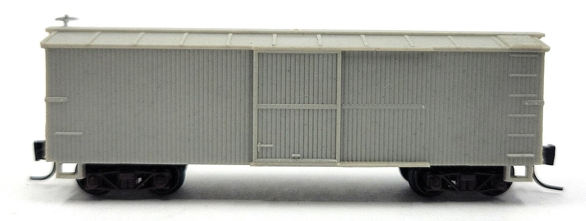 Micro-Trains 15100 Nn3 Undecorated 30' Wood Sheathed Single Door Boxcar LN/Box