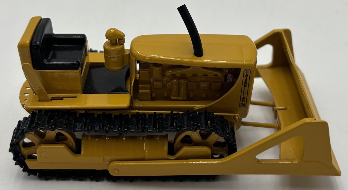 CCM 1:48 CAT D6 Crawler Dozer Diecast LN/Box
