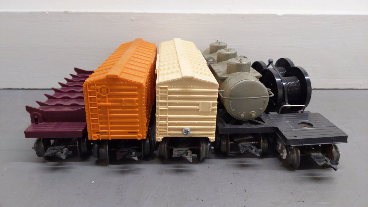 Marx Vintage O Gauge Train Cars Unnumbered ERIE, 39520, 284, 3280, 43461 [5] VG