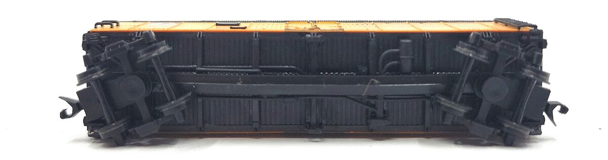 Tex-N-Rails 35816 N Scale Sata Fe "Super Chief" Refrigerator Car EX/Box