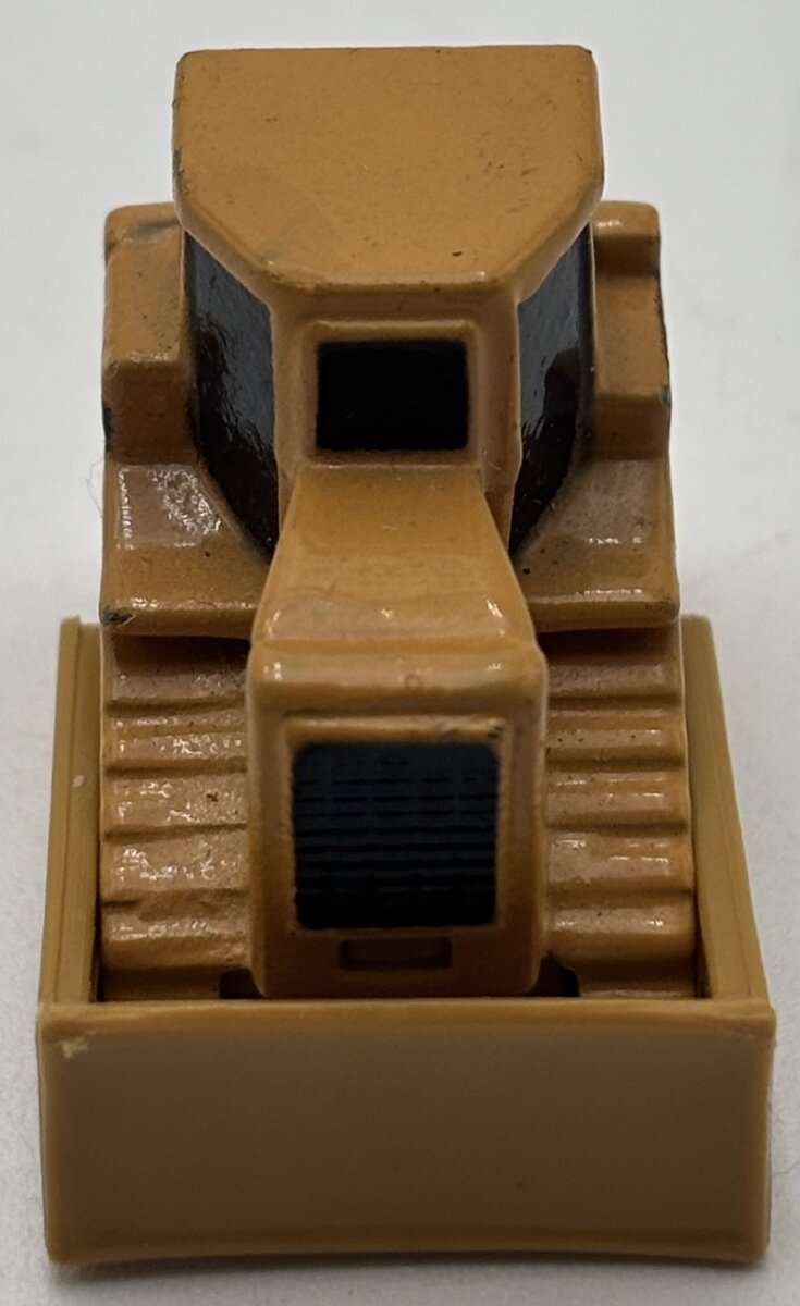 Ertl 1091Q 1:100 CAT Crawler Dozer Key Chain Ornament Diecast EX