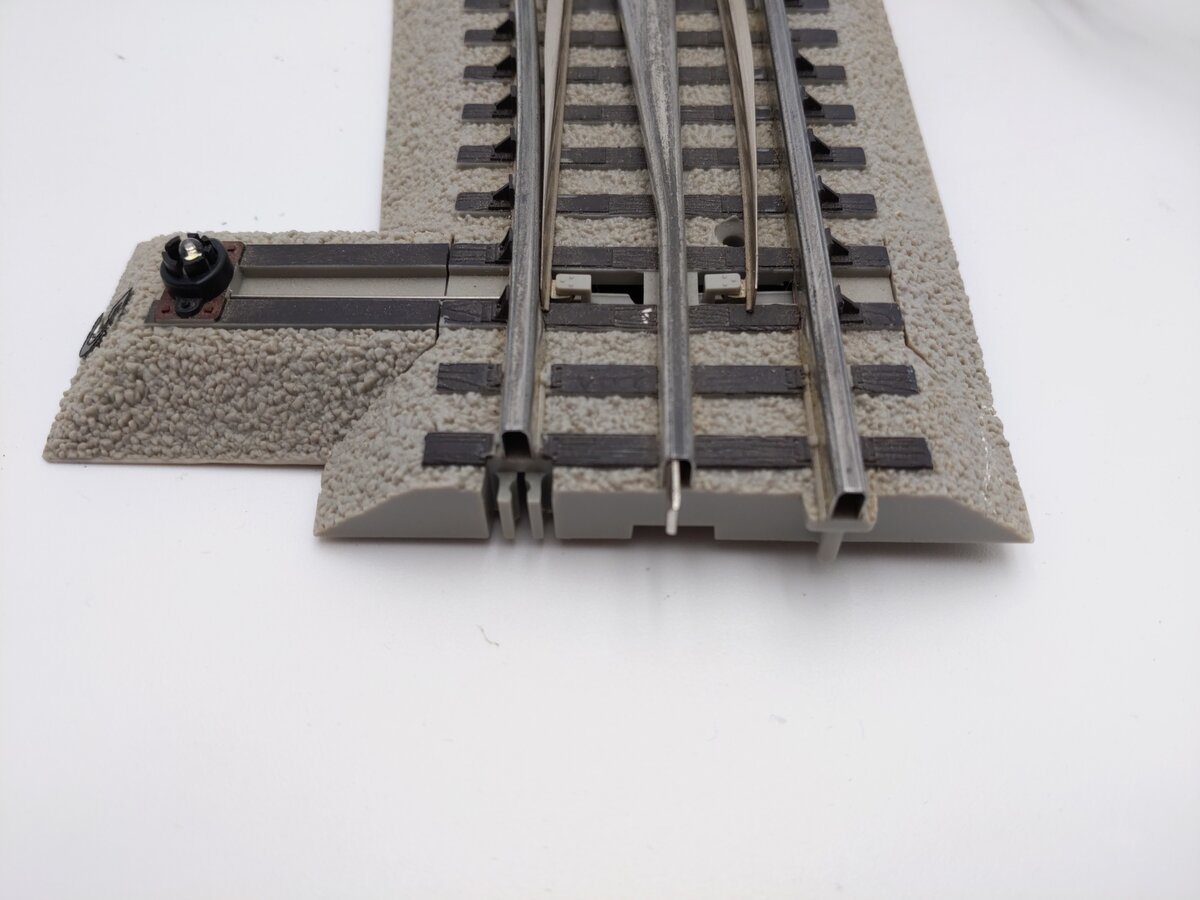 Lionel 6-12048 O72 Nickel Silver FasTrack Left Hand Remote Switch Turnout VG