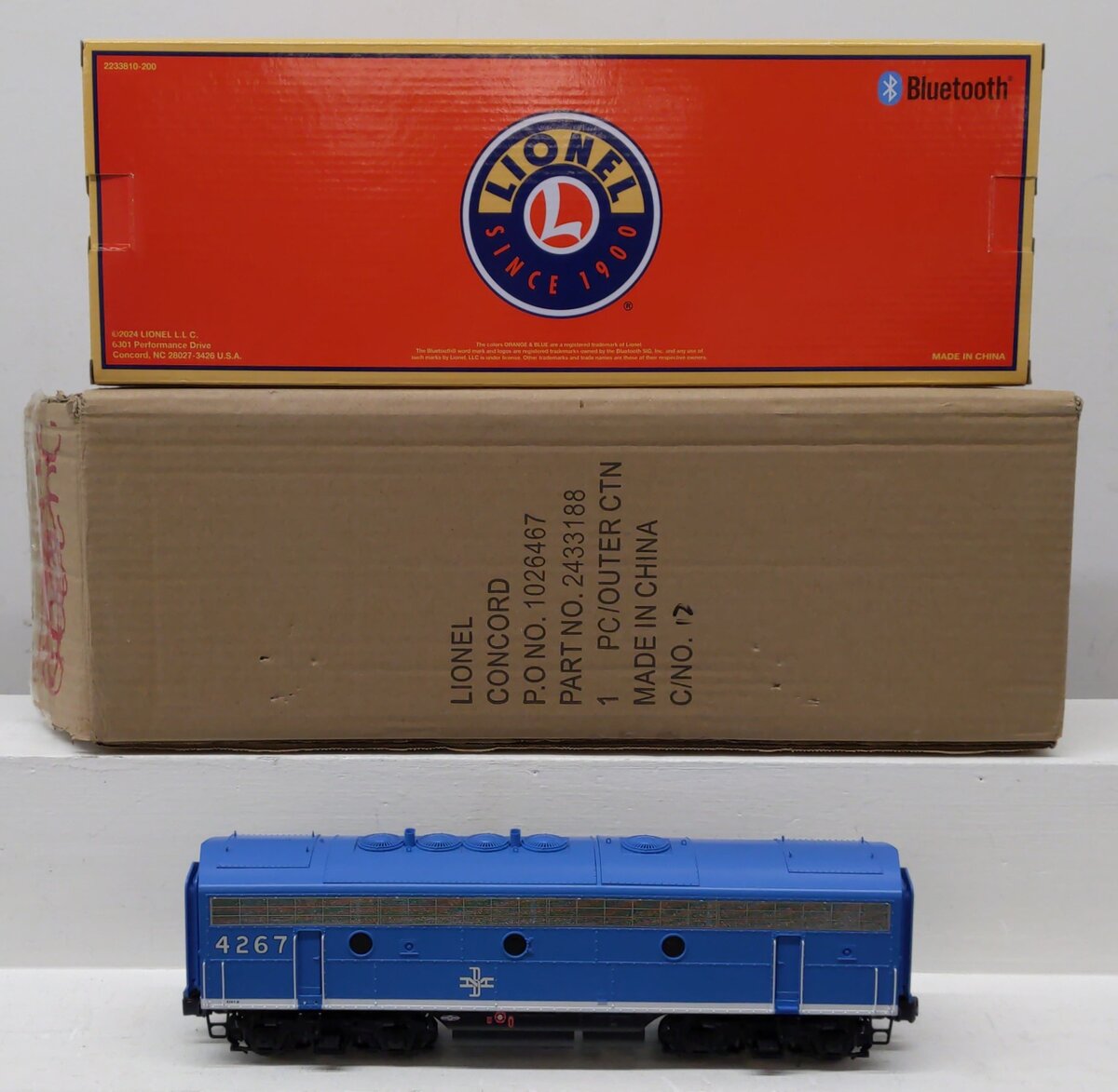 Lionel 2433188 O Boston and Maine Legacy F7B Diesel Locomotive #4267B EX/Box