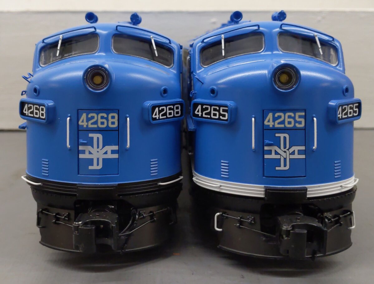 Lionel 2433180 O BM Legacy F7 AA Diesel Locomotive #4265,#4268 (Set of 2) EX/Box