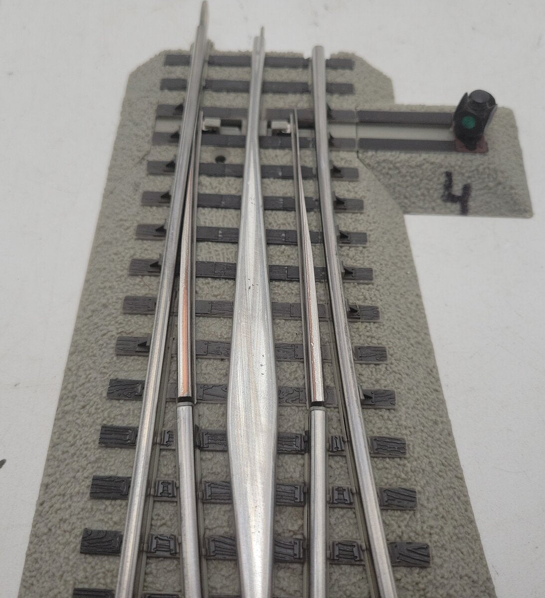 Lionel 6-81953 O-72 Left Hand Remote Fastrack Switch Turnout EX/Box
