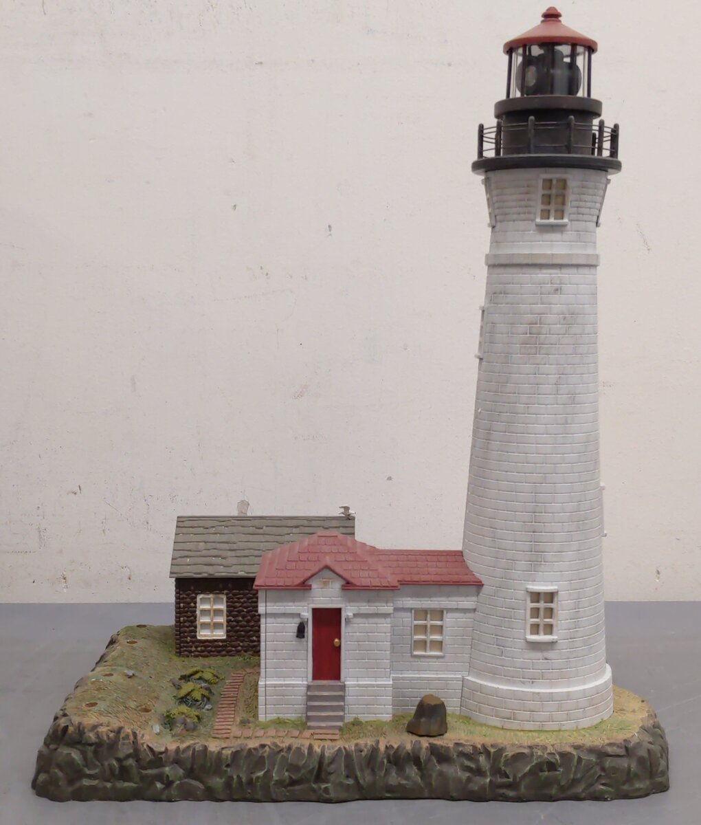 Lionel 6-24119 O Gauge Big Bay Lighthouse EX/Box