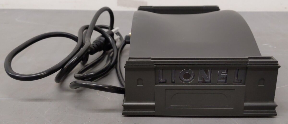 Lionel 2208010 Lionel Command Base 3 LN/Box