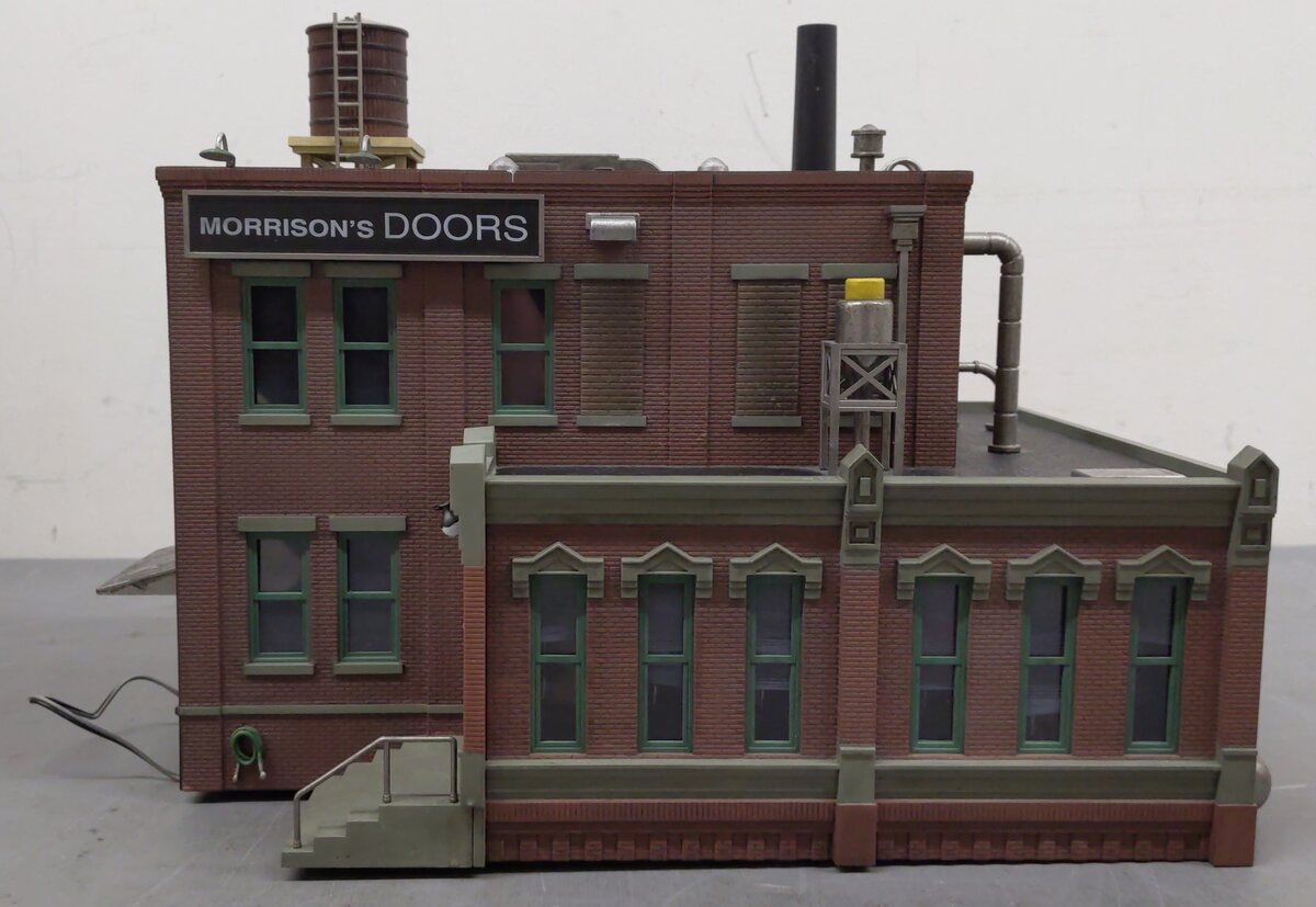 Woodland Scenics BR5848 O Scale Built-&-Ready Morrison's Door Factory Building EX/Box