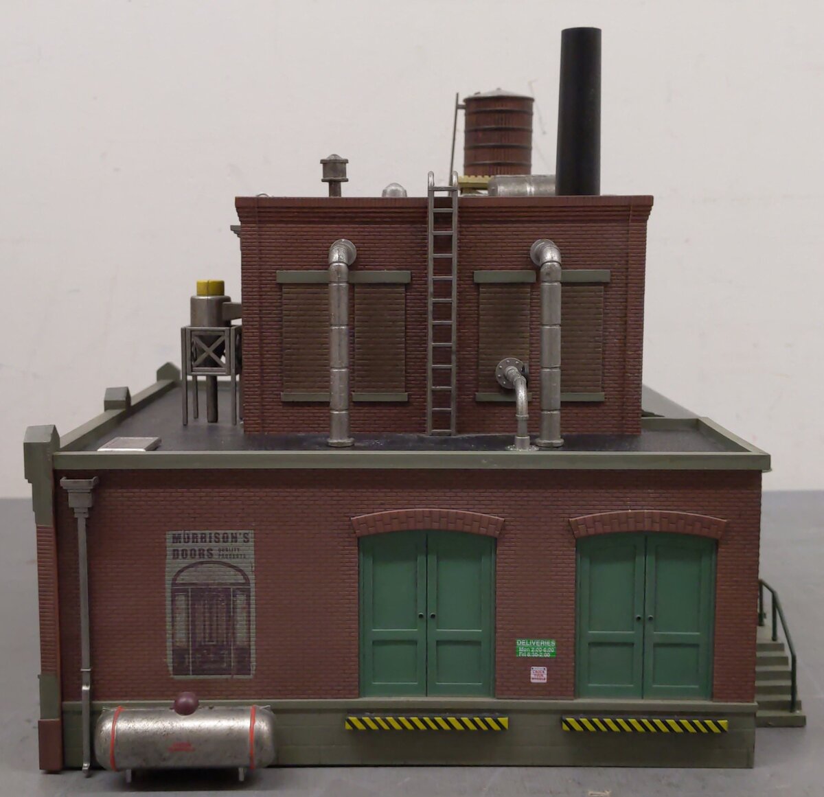 Woodland Scenics BR5848 O Scale Built-&-Ready Morrison's Door Factory Building EX/Box