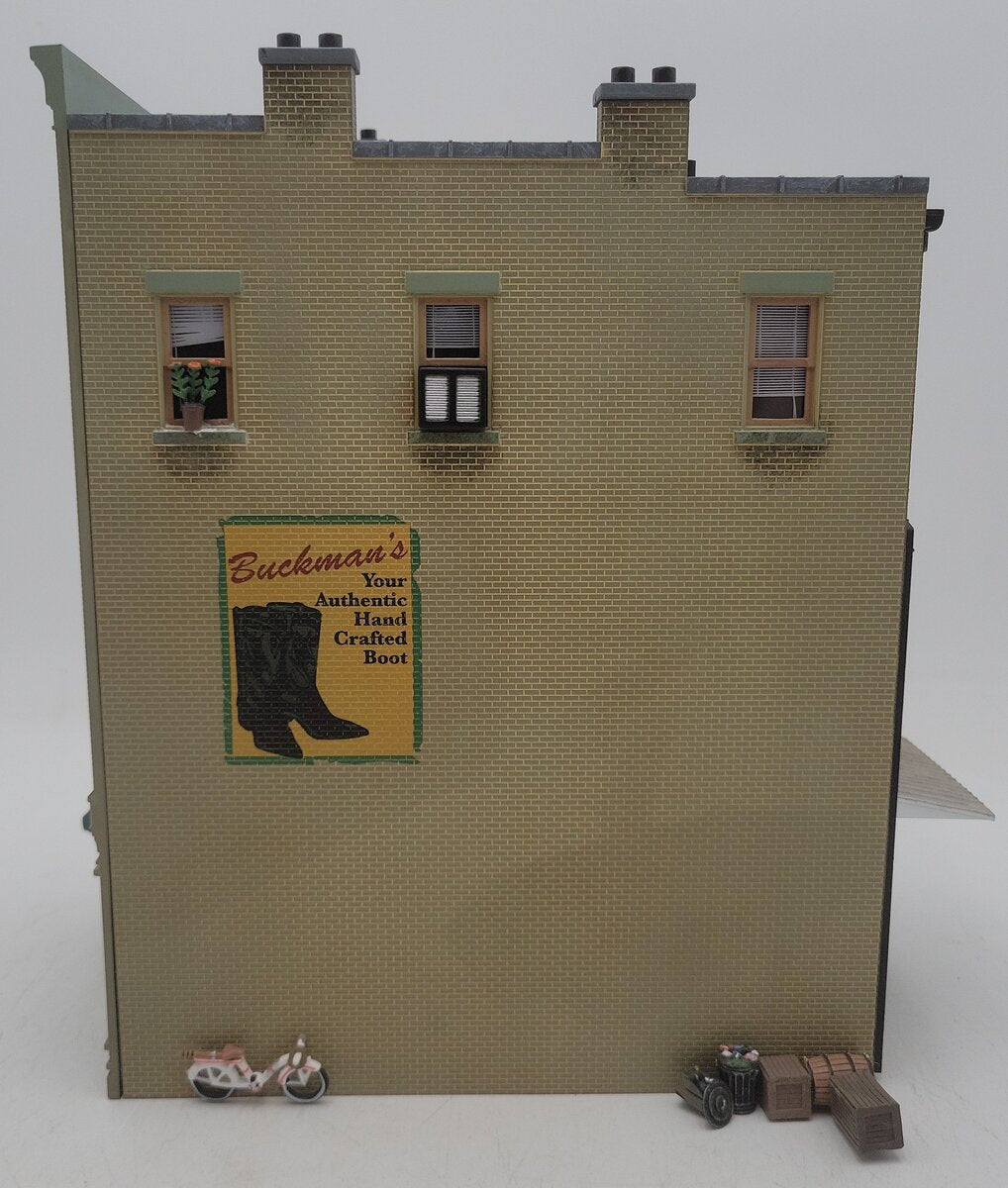 Woodland Scenics BR5843 O Scale Built-&-Ready J.W. Cobbler Building VG