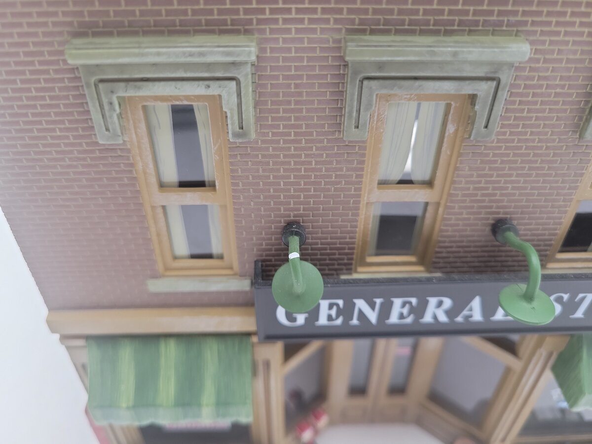Woodland Scenics BR5841 O Built-&-Ready Lubener's General Store Building VG