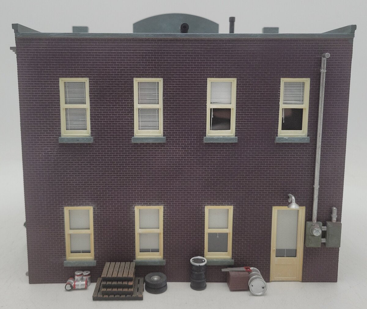 Woodland Scenics BR5842 O Scale Built-&-Ready Harrison's Hardware Building EX