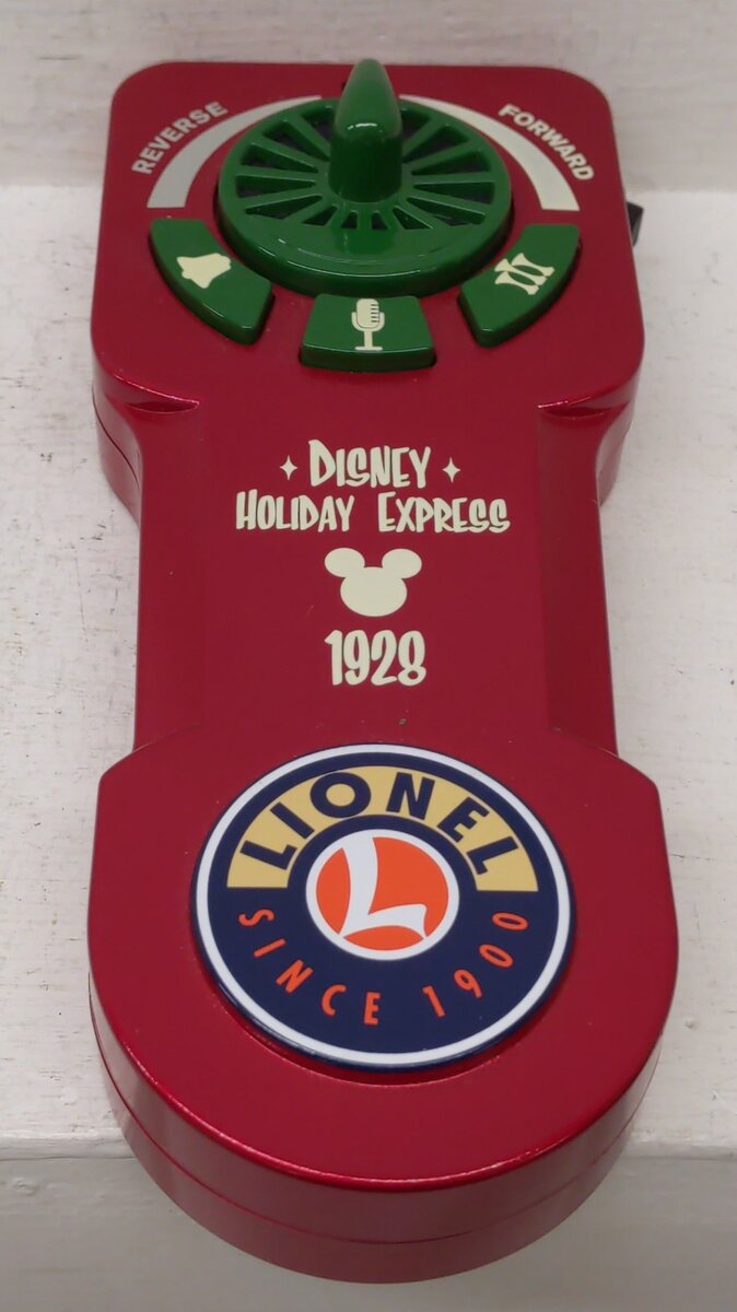 Lionel 6-82716 O Gauge Mickey's Holiday to Remember Christmas Steam Train Set EX