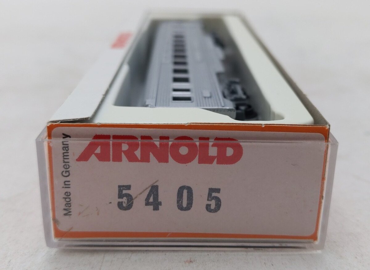 Arnold 5405 N Scale New York Central Passenger Coach Car #2929 LN/Box
