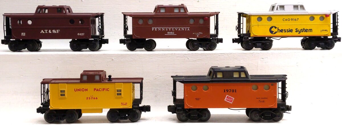 Lionel Assorted O Gauge Caboose [5] EX