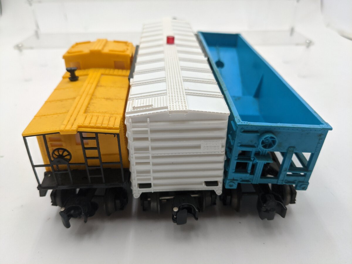 Lionel O Gauge Assorted Train Cars [3] EX