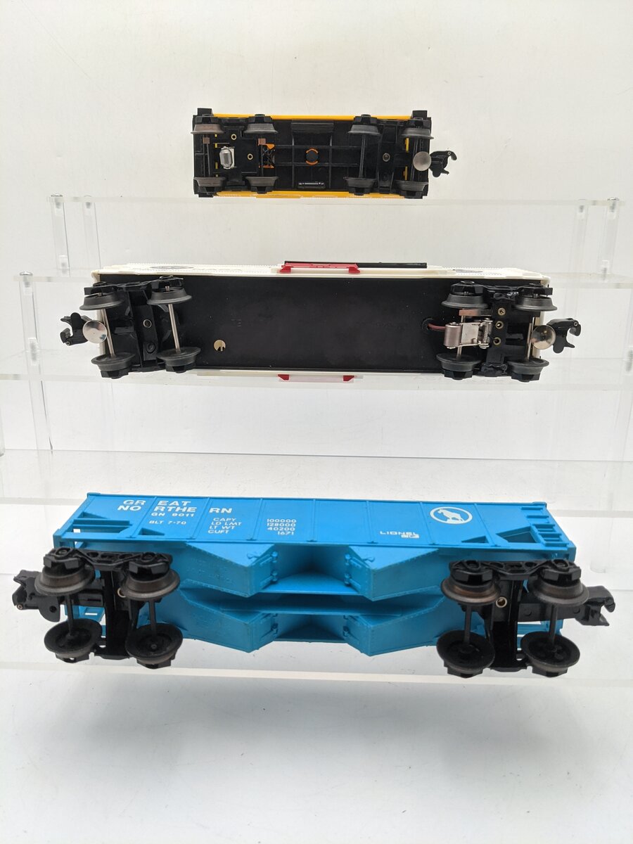 Lionel O Gauge Assorted Train Cars [3] EX