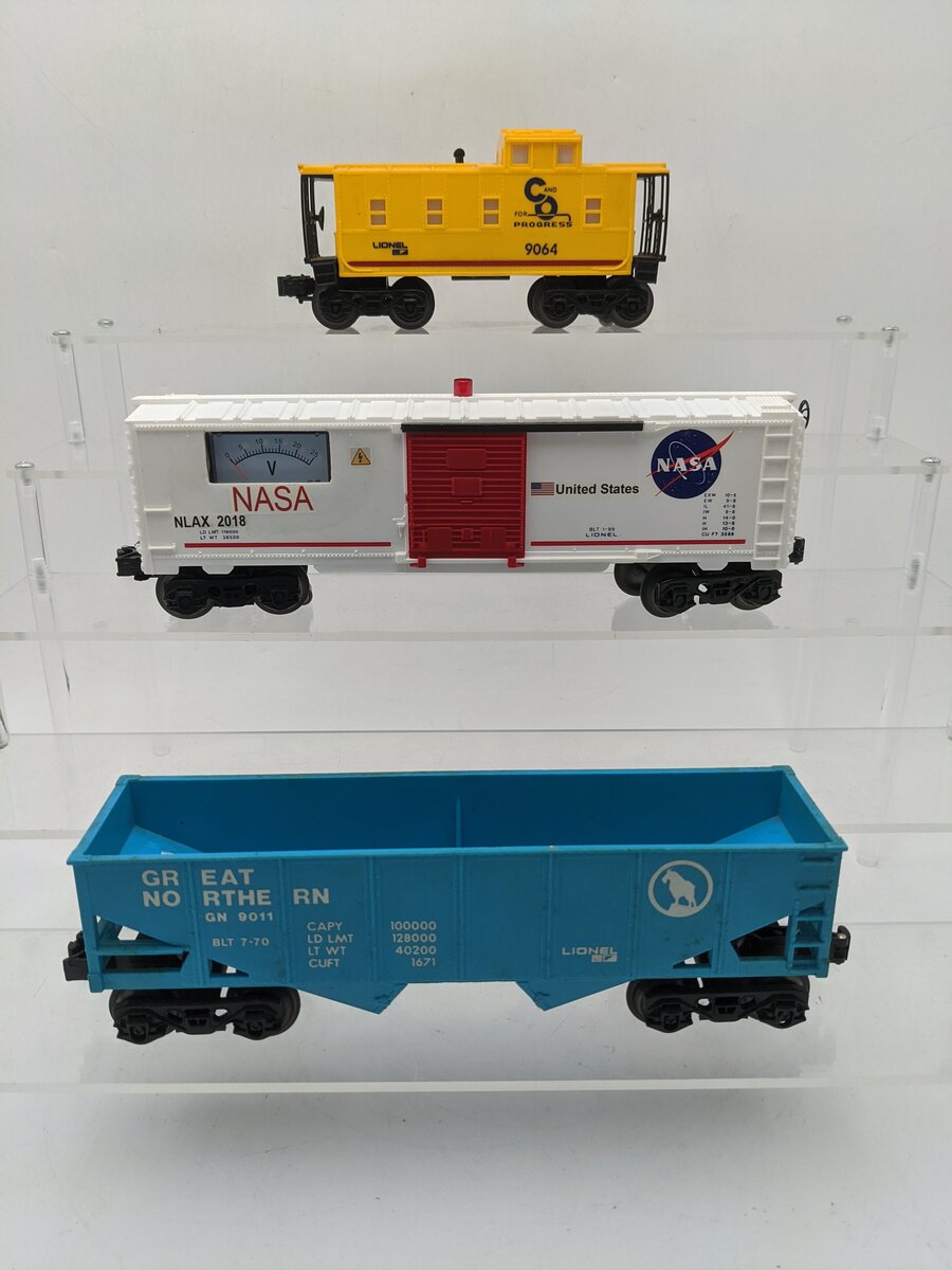 Lionel O Gauge Assorted Train Cars [3] EX