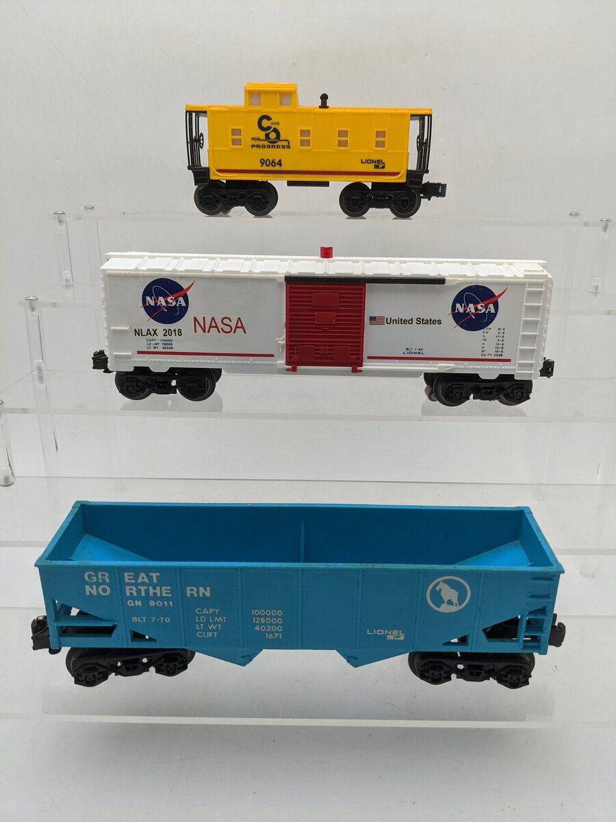 Lionel O Gauge Assorted Train Cars [3] EX