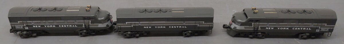 Lionel 6-18135/6-18178 New York Central F-3 ABA Diesel Set w/Display Case LN