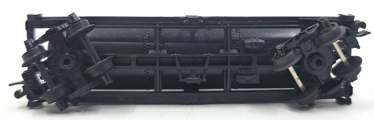 Model Power 3422 N Scale H.E.R.X Hershey's 3 Dome Tank Car #10101 LN/Box