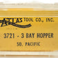 Atlas 3721 N Scale Southern Pacific 3-Bay Covered Hopper #490098 LN/Box